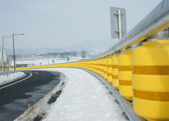 Good price 高速道路交通安全のための道路EVAクッションロール衝突障壁 オンライン