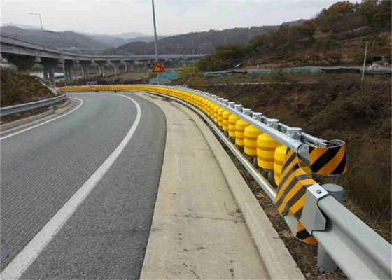 エヴァのローラーを運転する高速道路の安全性は販売のための反腐食の保証障壁を突進する