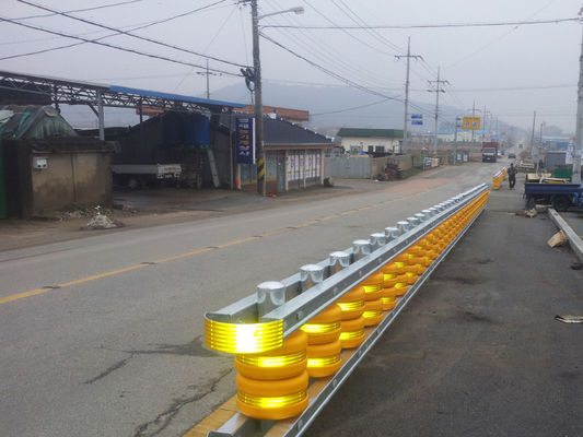 お買い得 Yellow Fence Barrier with Rolling Guardrail Panel Height 1.2m Safety Barrier Designed to Enhance Protection at Worksites オンライン